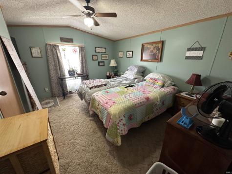 1004 Van Bibber Lake Estates Greencastle IN 46135