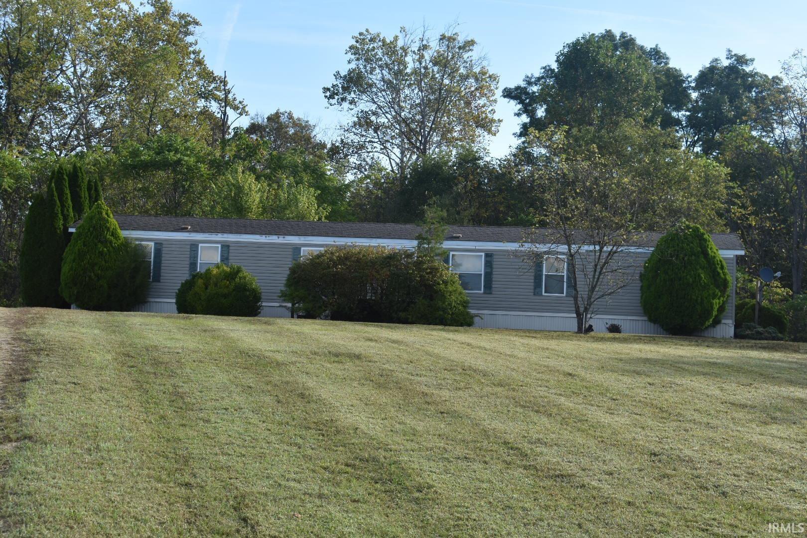 5752 Tunnelton Road Bedford IN 47421