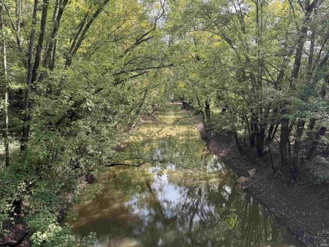 5752 Tunnelton Road Bedford IN 47421