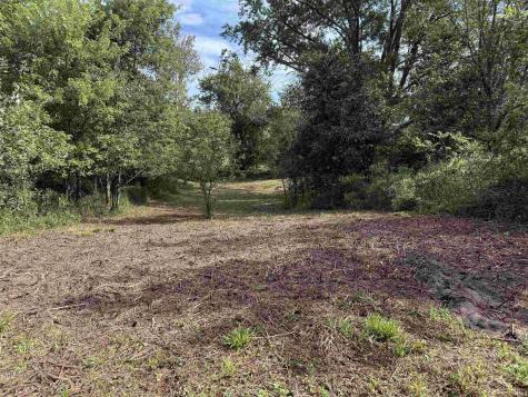 5752 Tunnelton Road Bedford IN 47421