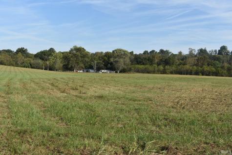 5752 Tunnelton Road Bedford IN 47421