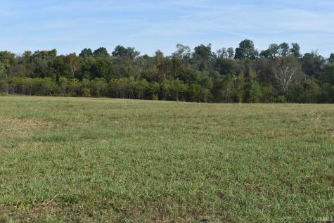 5752 Tunnelton Road Bedford IN 47421