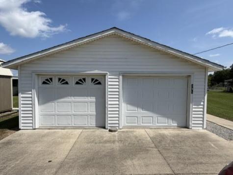 315 Ln 301 Barton Lake Fremont IN 46737