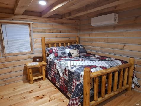 12403 E Hobbieville Road Springville IN 47462