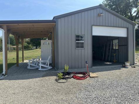12403 E Hobbieville Road Springville IN 47462