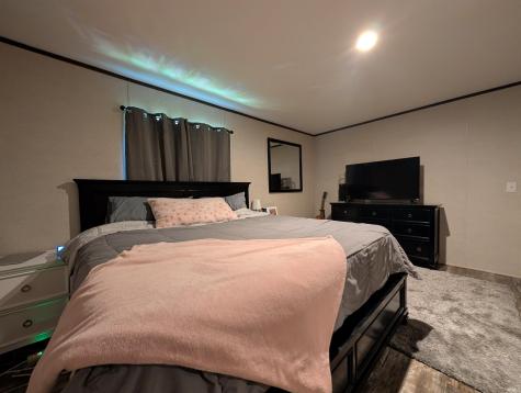 11729 E John Street Bicknell IN 47512