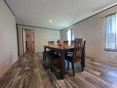 11729 E John Street Bicknell IN 47512
