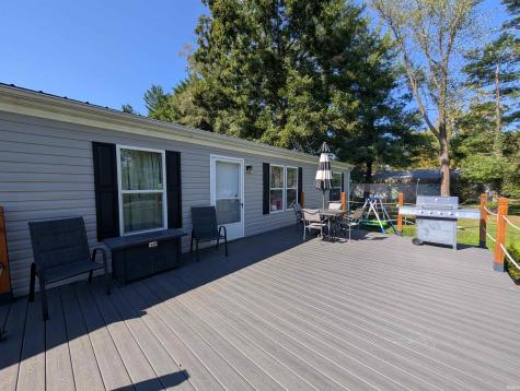 11729 E John Street Bicknell IN 47512