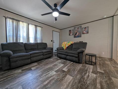 11729 E John Street Bicknell IN 47512