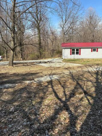 5817 N Rod & Gun Club Road Bruceville IN 47516