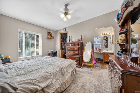 8264 W 600 Road Tipton IN 46072