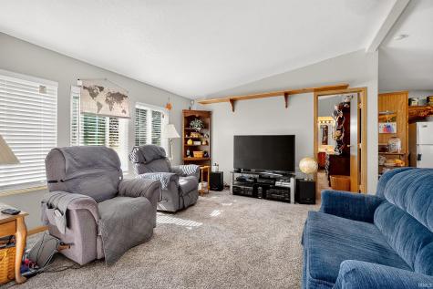 8264 W 600 Road Tipton IN 46072