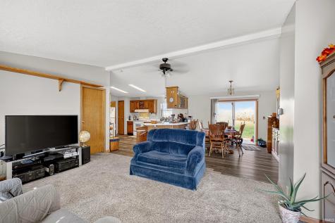 8264 W 600 Road Tipton IN 46072
