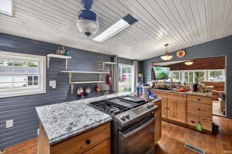 41 S Mc Cammon Street Sullivan IN 47882