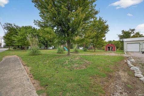 41 S Mc Cammon Street Sullivan IN 47882