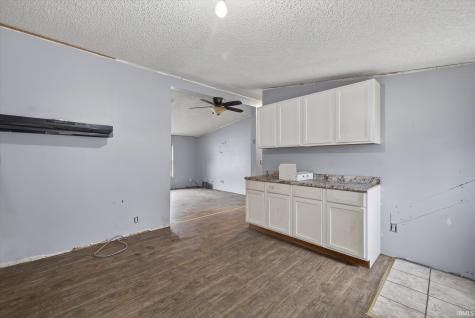 41 S Mc Cammon Street Sullivan IN 47882