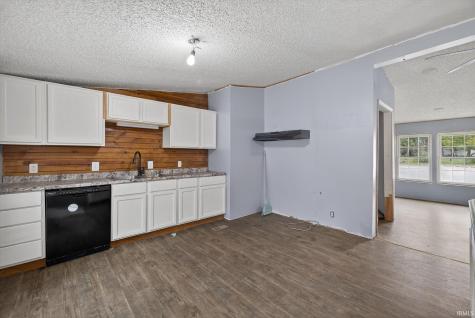 41 S Mc Cammon Street Sullivan IN 47882