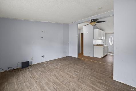 41 S Mc Cammon Street Sullivan IN 47882