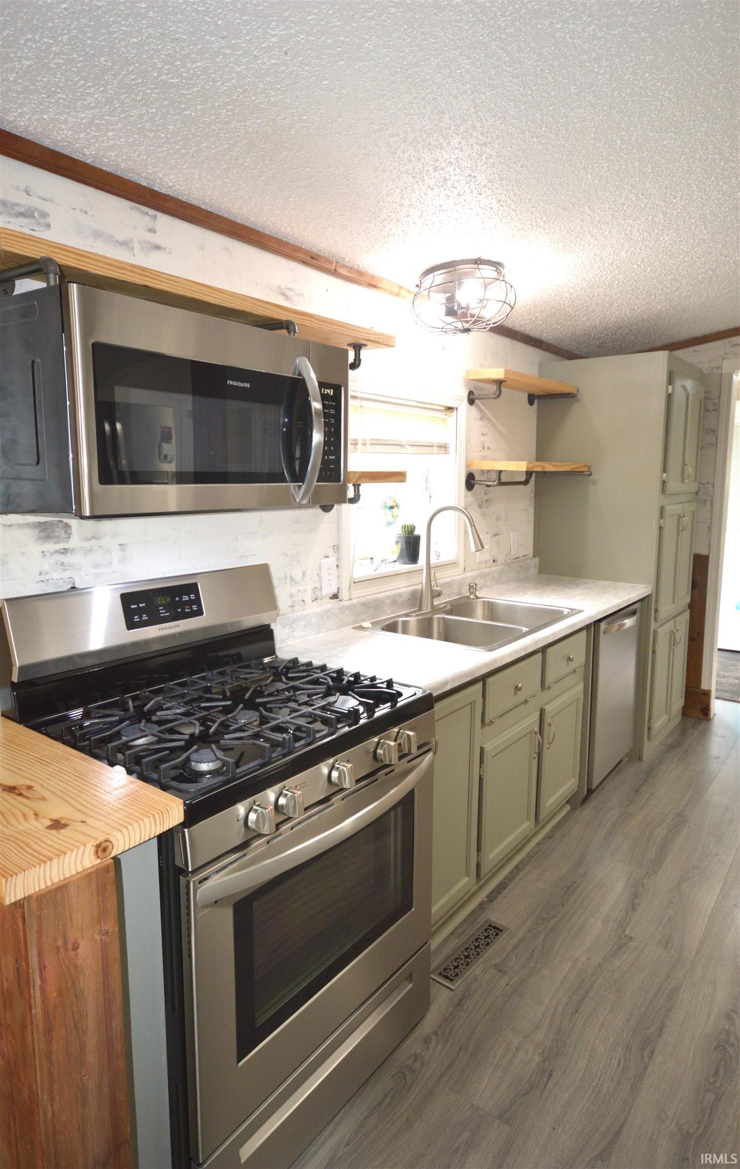 8552 E Sr 4 Highway Walkerton IN 46574