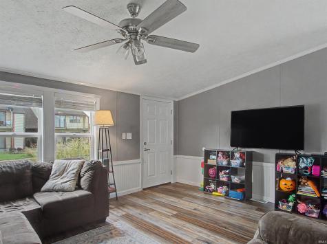 305 Queen Street Loogootee IN 47553