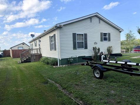 11612 W South Park Road Kewanna IN 46939