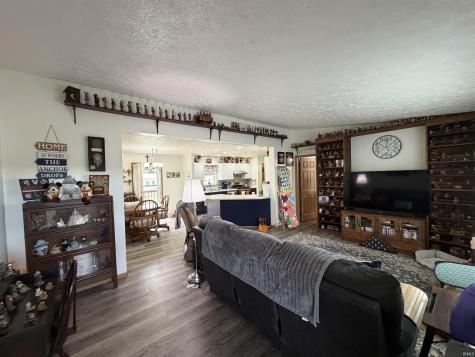 11360 S 1000 E Road Galveston IN 46932