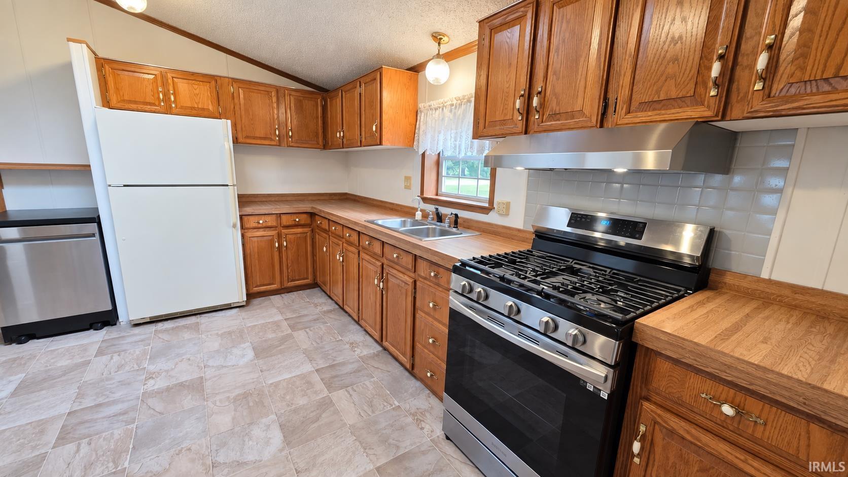 59876 Crum Street North Liberty IN 46554