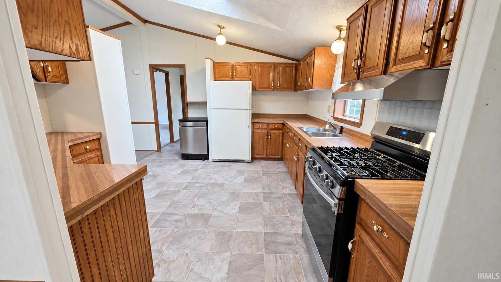 59876 Crum Street North Liberty IN 46554