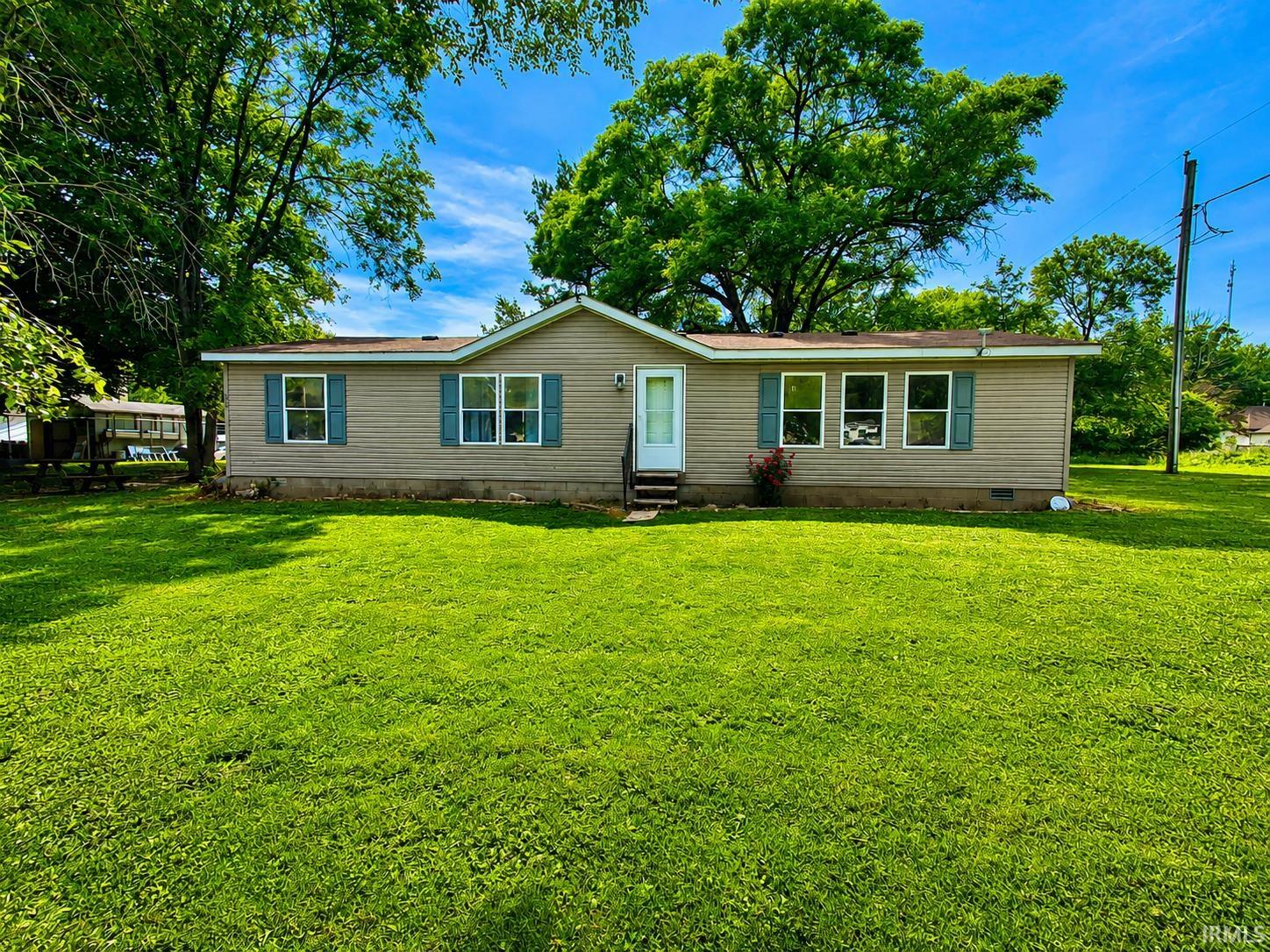 1532 North Springs Street Attica IN 47918