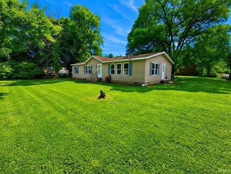 1532 North Springs Street Attica IN 47918