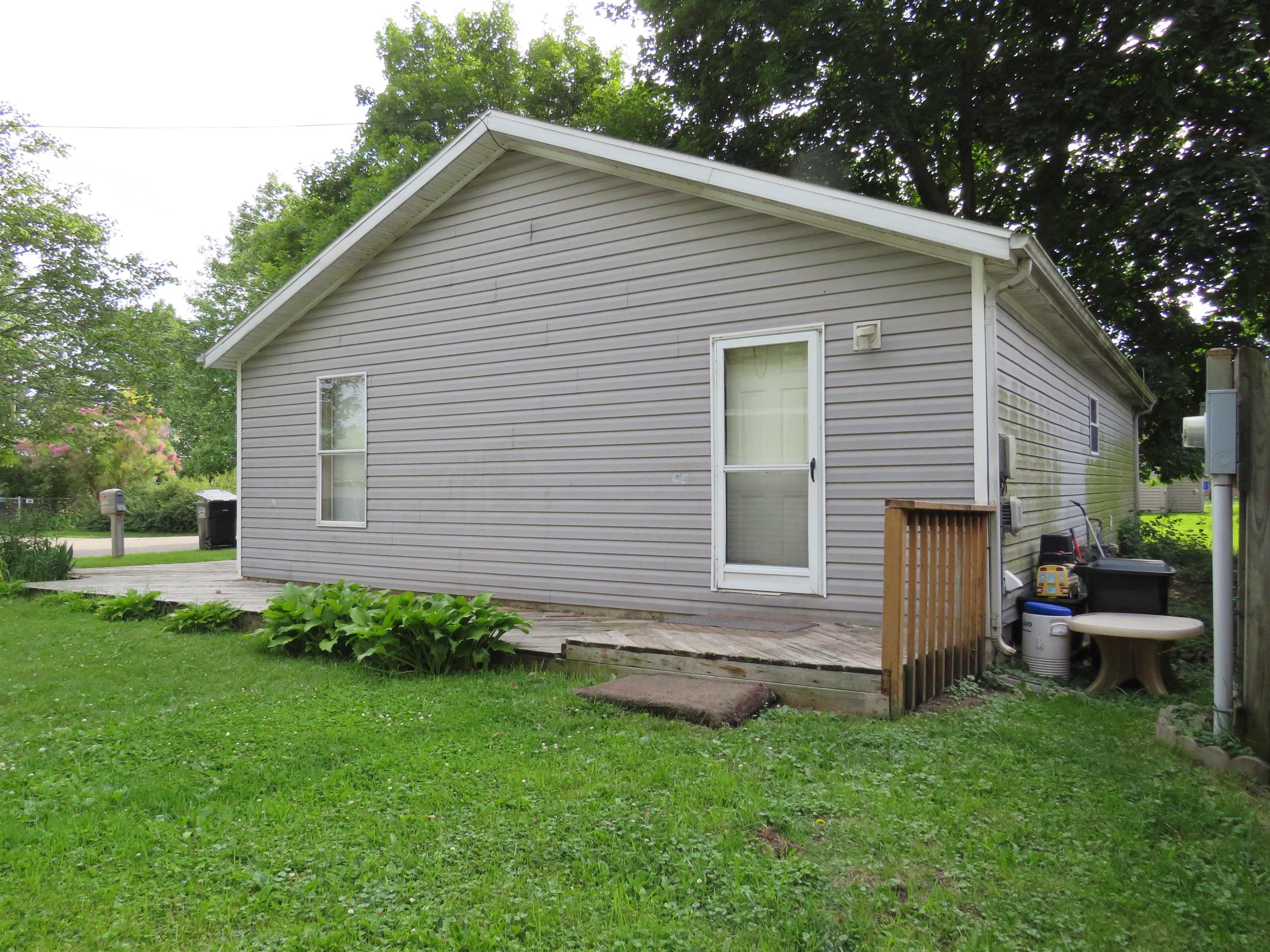 114 E 3rd Street Rochester IN 46975