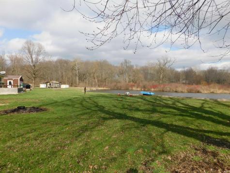 5799 N Lake Shore Drive Macy IN 46951