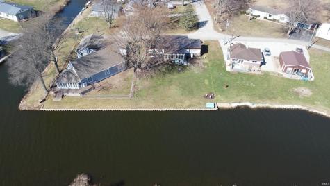 5799 N Lake Shore Drive Macy IN 46951