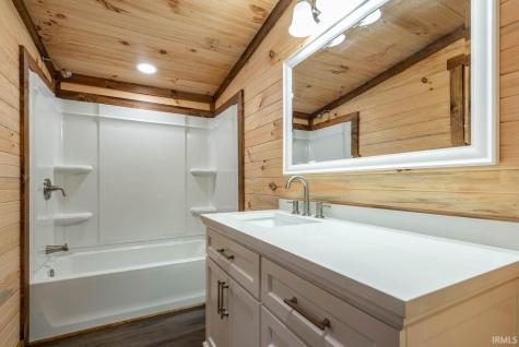 517 S 6th Street Mitchell IN 47446