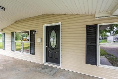 517 S 6th Street Mitchell IN 47446