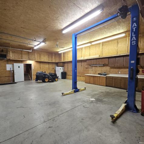 2668 S Southwood Drive Warsaw IN 46580