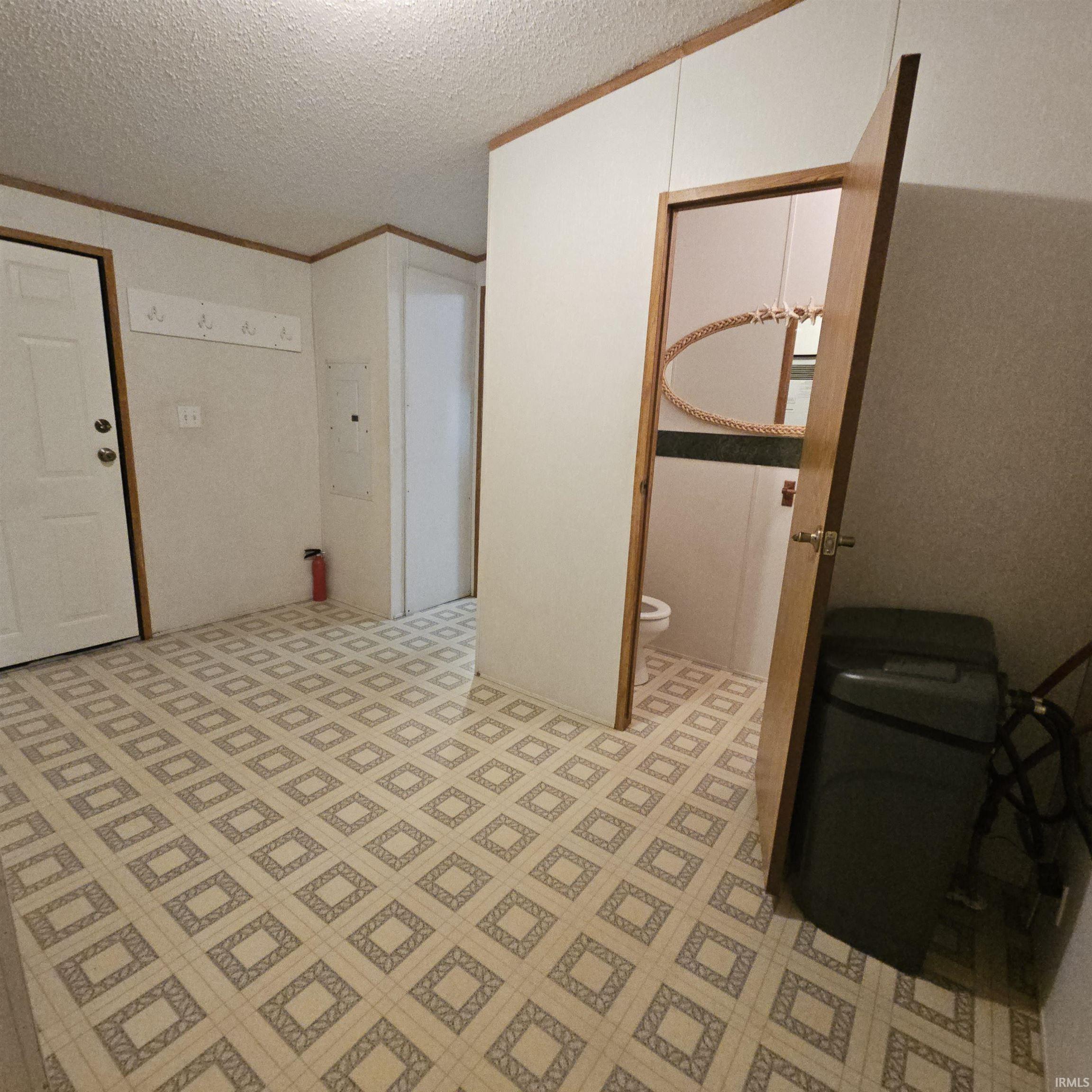 2668 S Southwood Drive Warsaw IN 46580