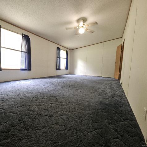 2668 S Southwood Drive Warsaw IN 46580
