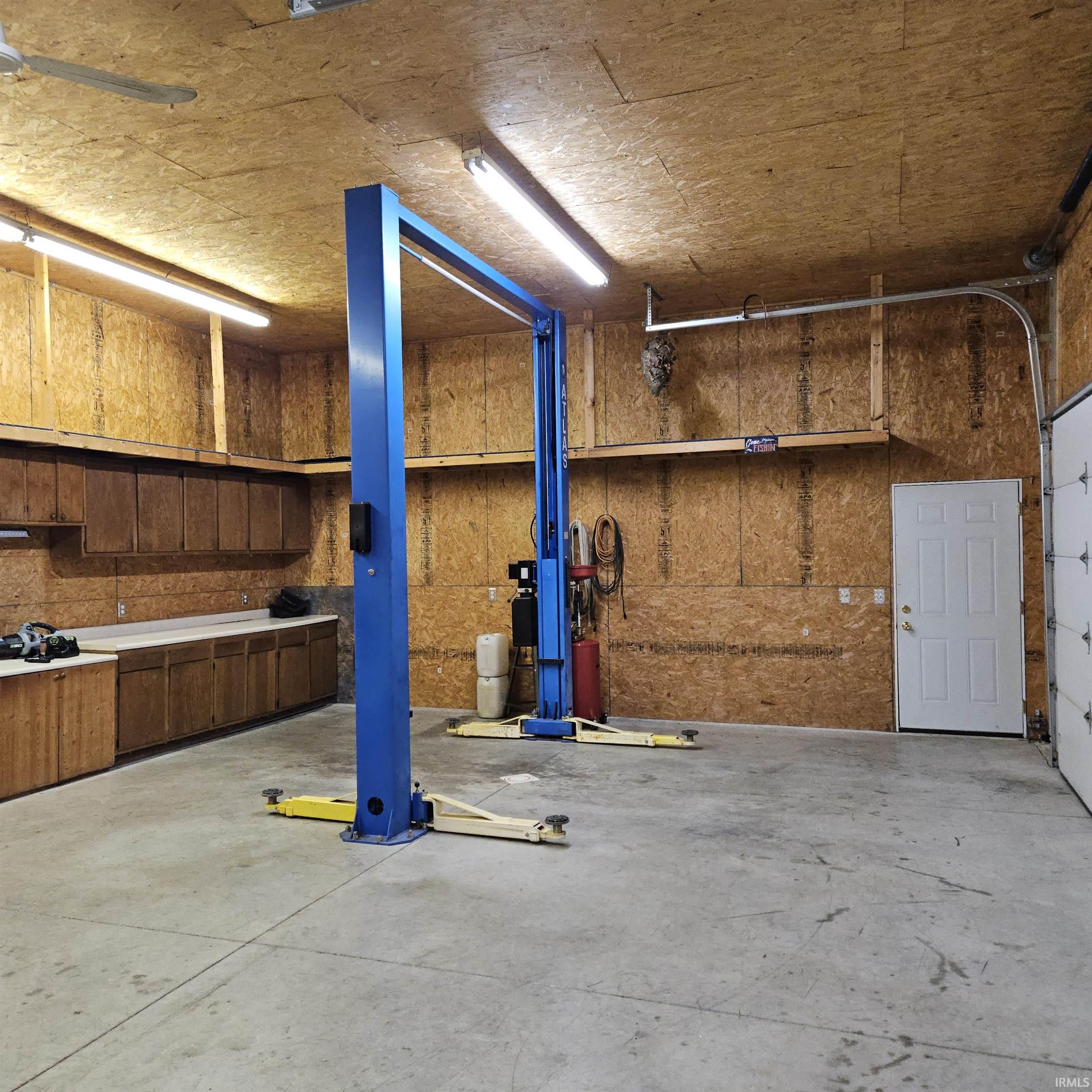 2668 S Southwood Drive Warsaw IN 46580