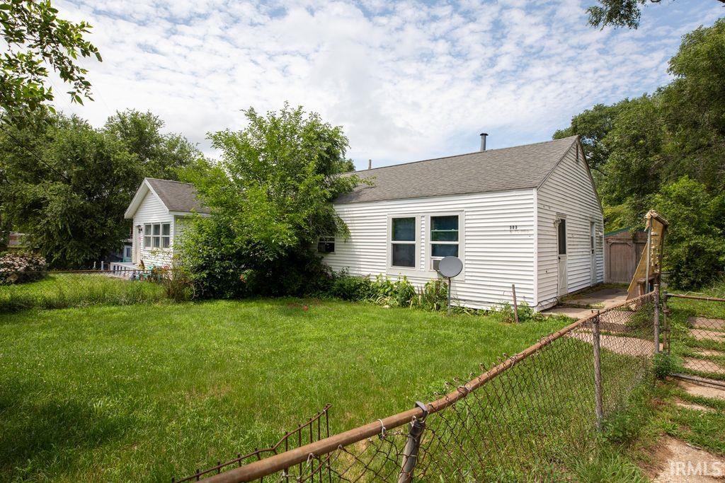 303 - 305 N Clark Street Knox IN 46534