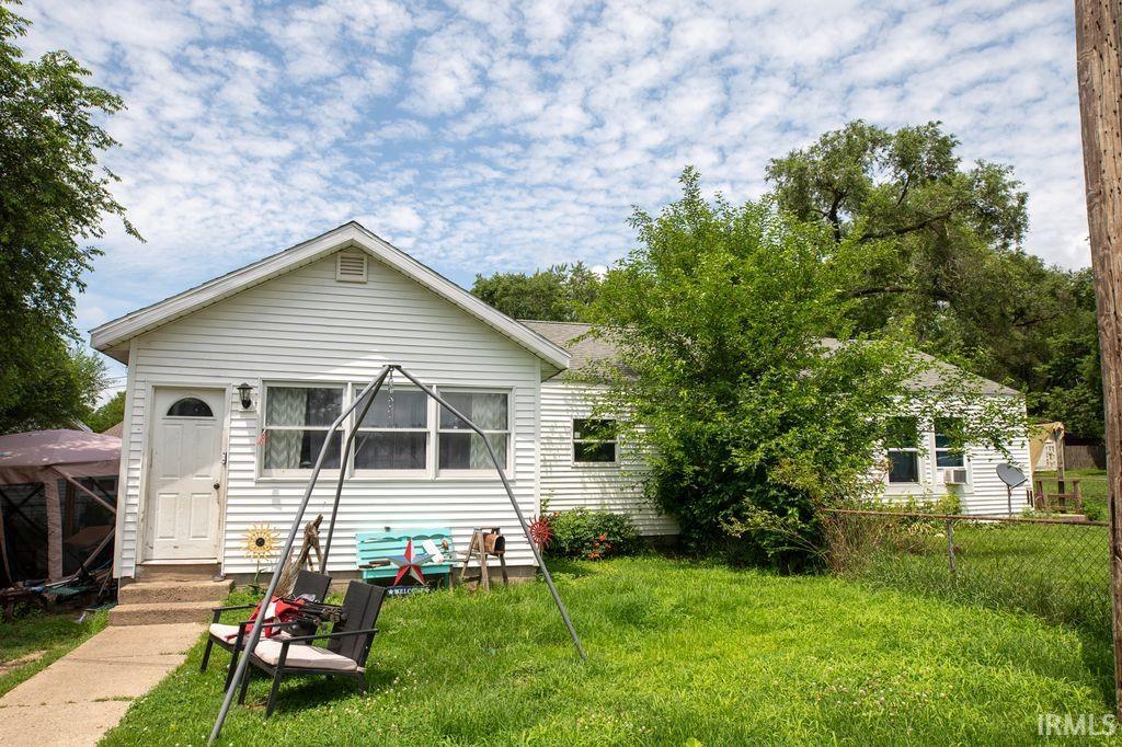 303 - 305 N Clark Street Knox IN 46534