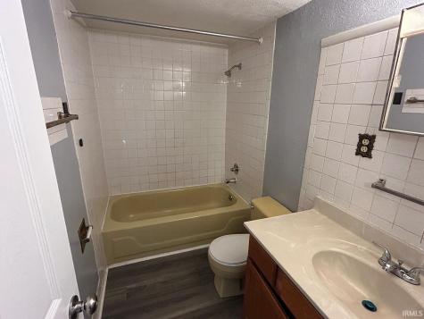 2923 Mount Vernon Avenue Evansville IN 47712