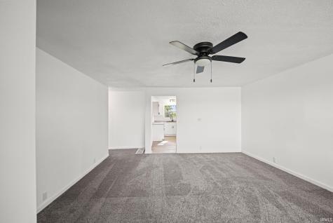 1601-1603 N Maish Road Frankfort IN 46041