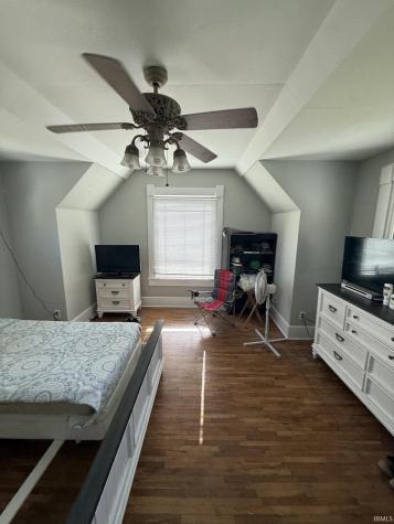 327 S West Street Tipton IN 46072