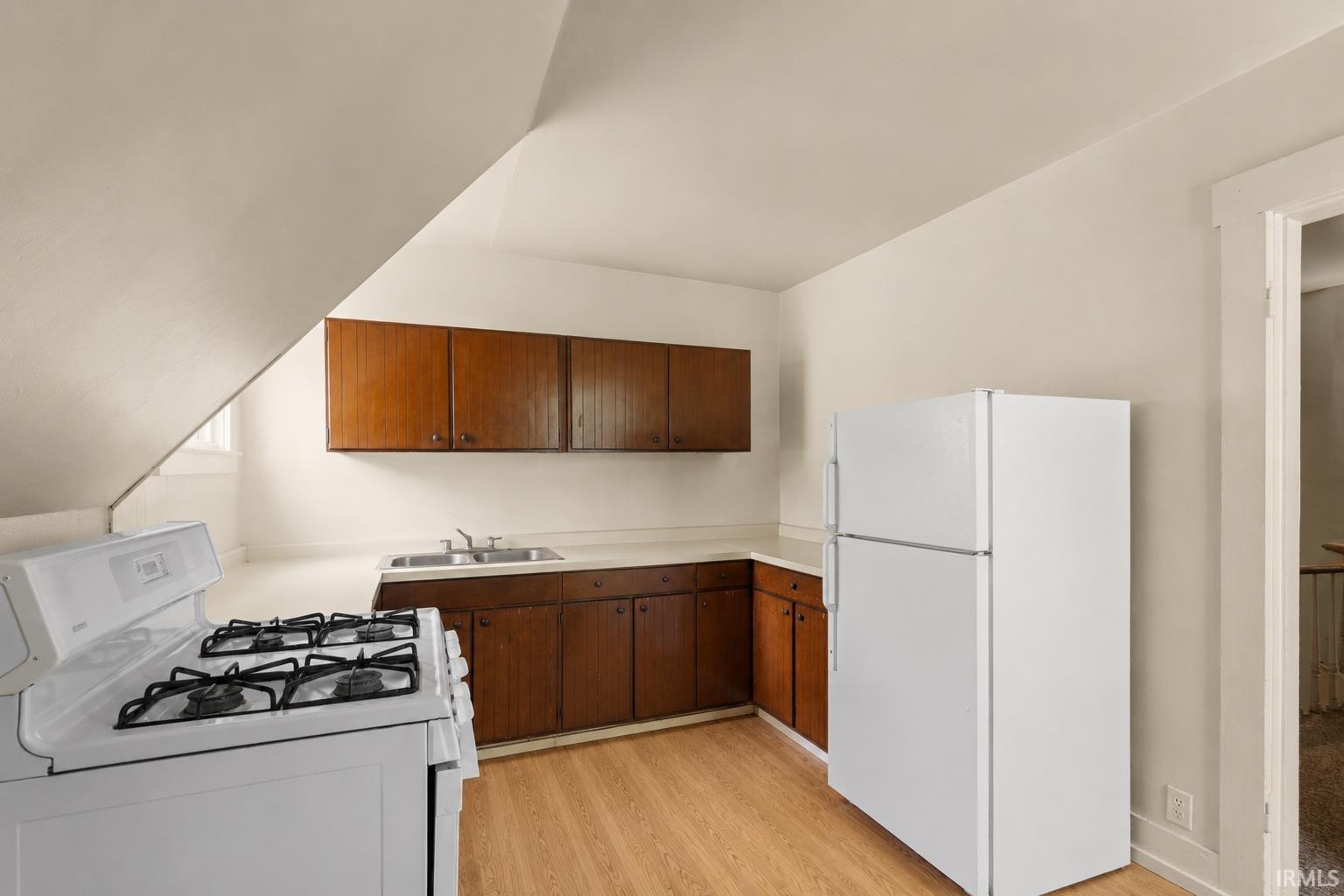 122 Crescent Street Goshen IN 46528