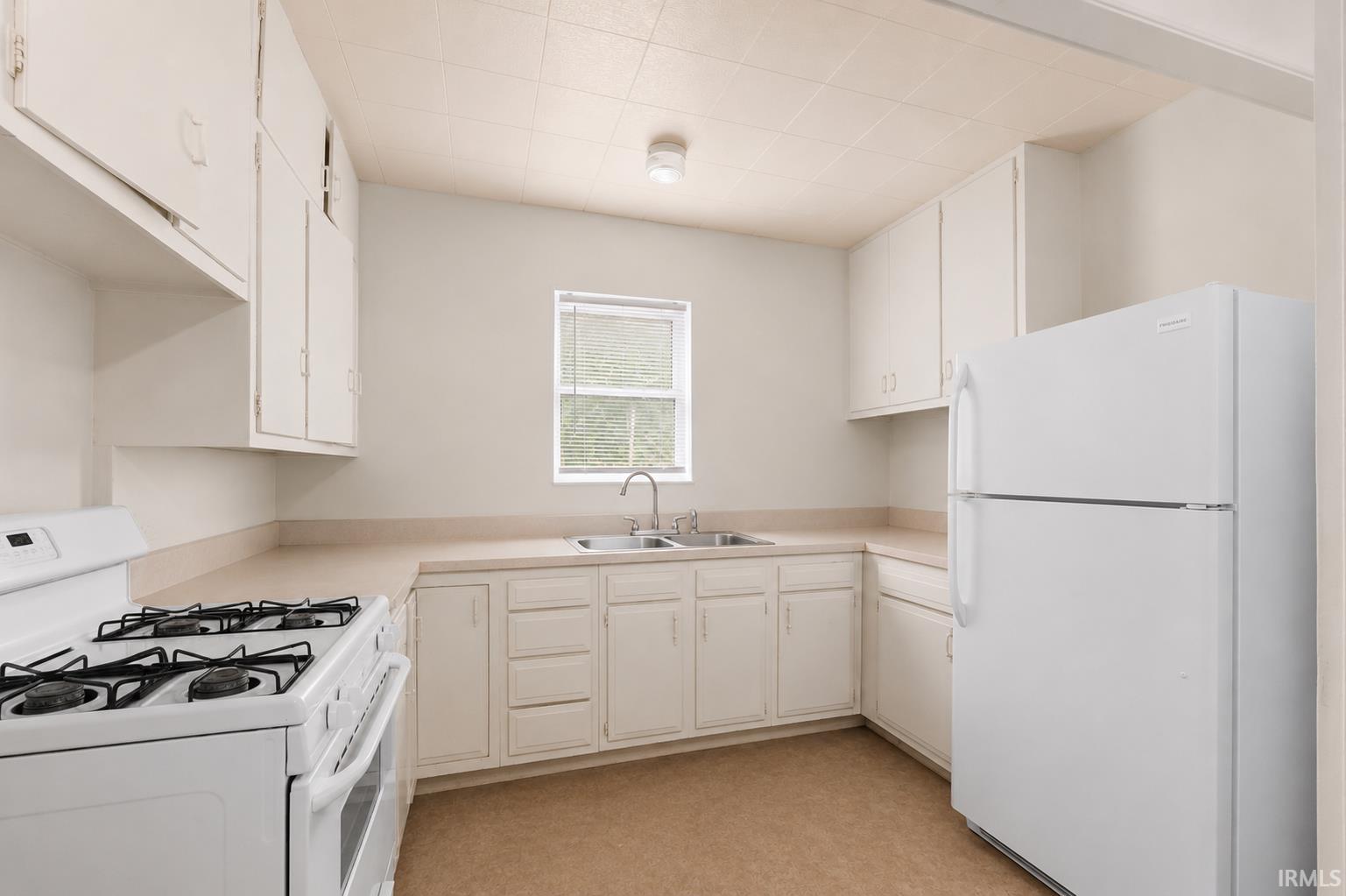 122 Crescent Street Goshen IN 46528