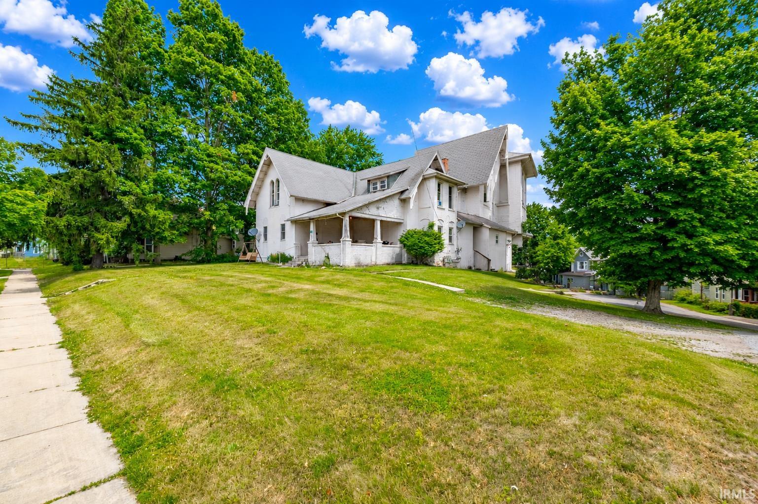 122 Crescent Street Goshen IN 46528