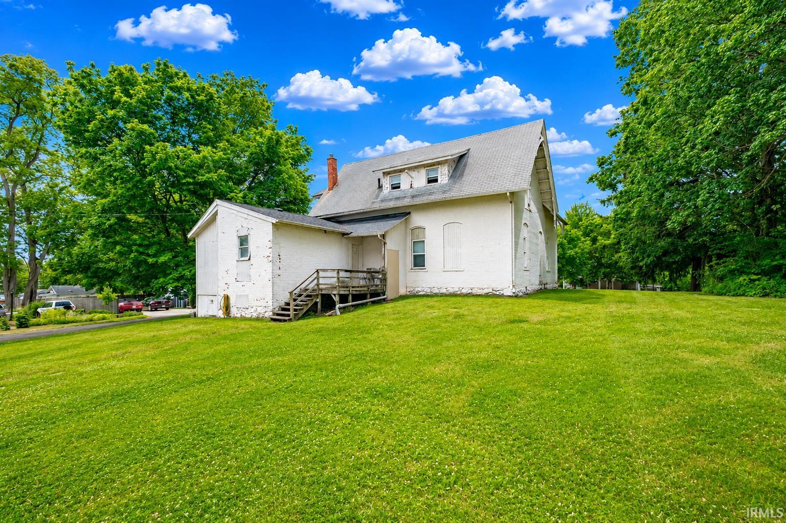 122 Crescent Street Goshen IN 46528