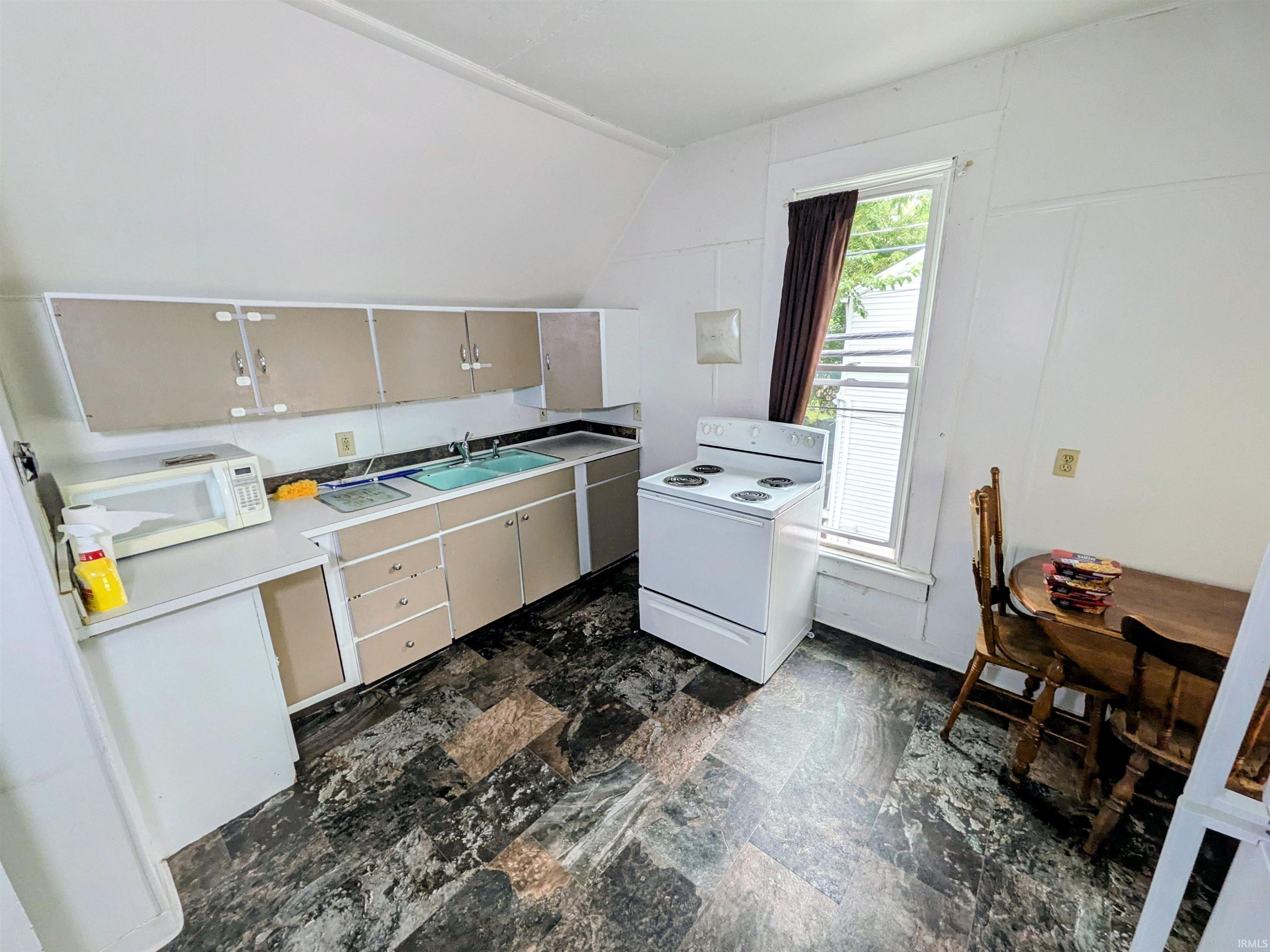 310 E Madison Street Goshen IN 46528