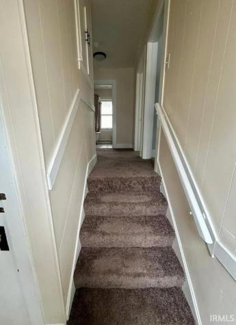 1629 Ewing Avenue Evansville IN 47712